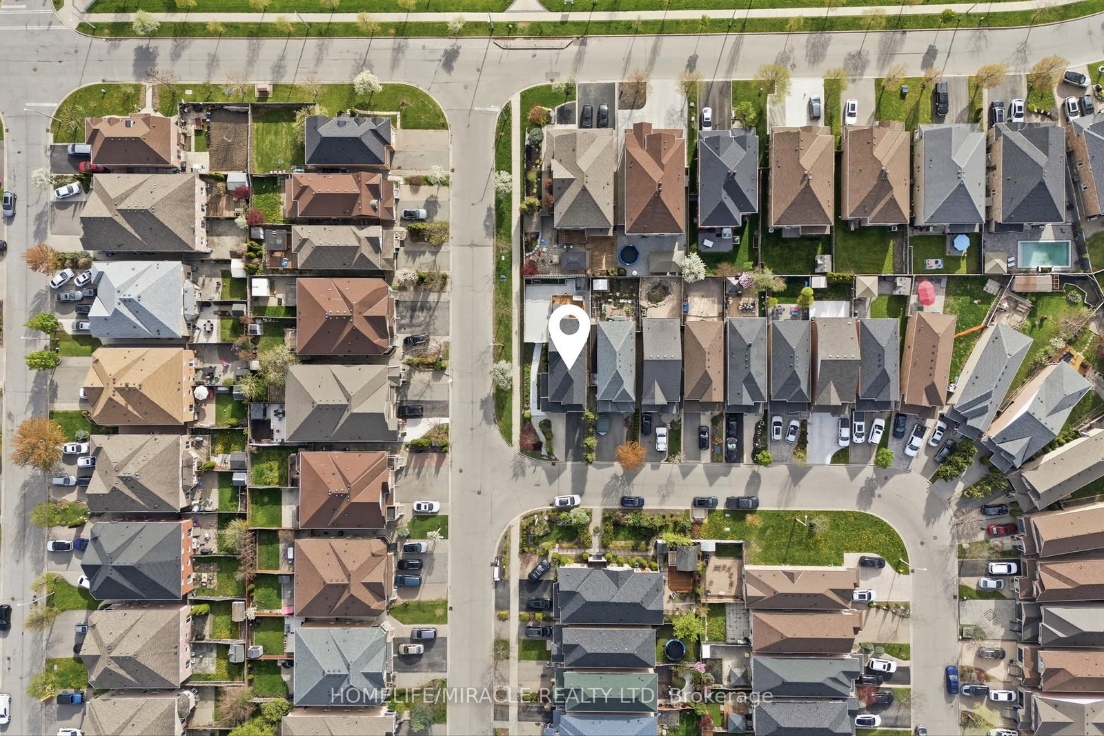 243 Venice Gate Drive • Vaughan, ON photo 48