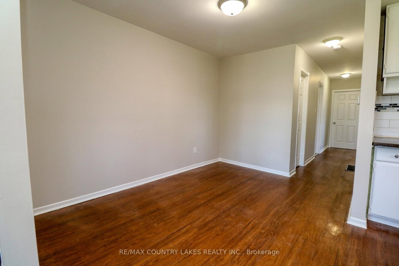 25035/7 Maple Beach Road • Brock, ON photo 11
