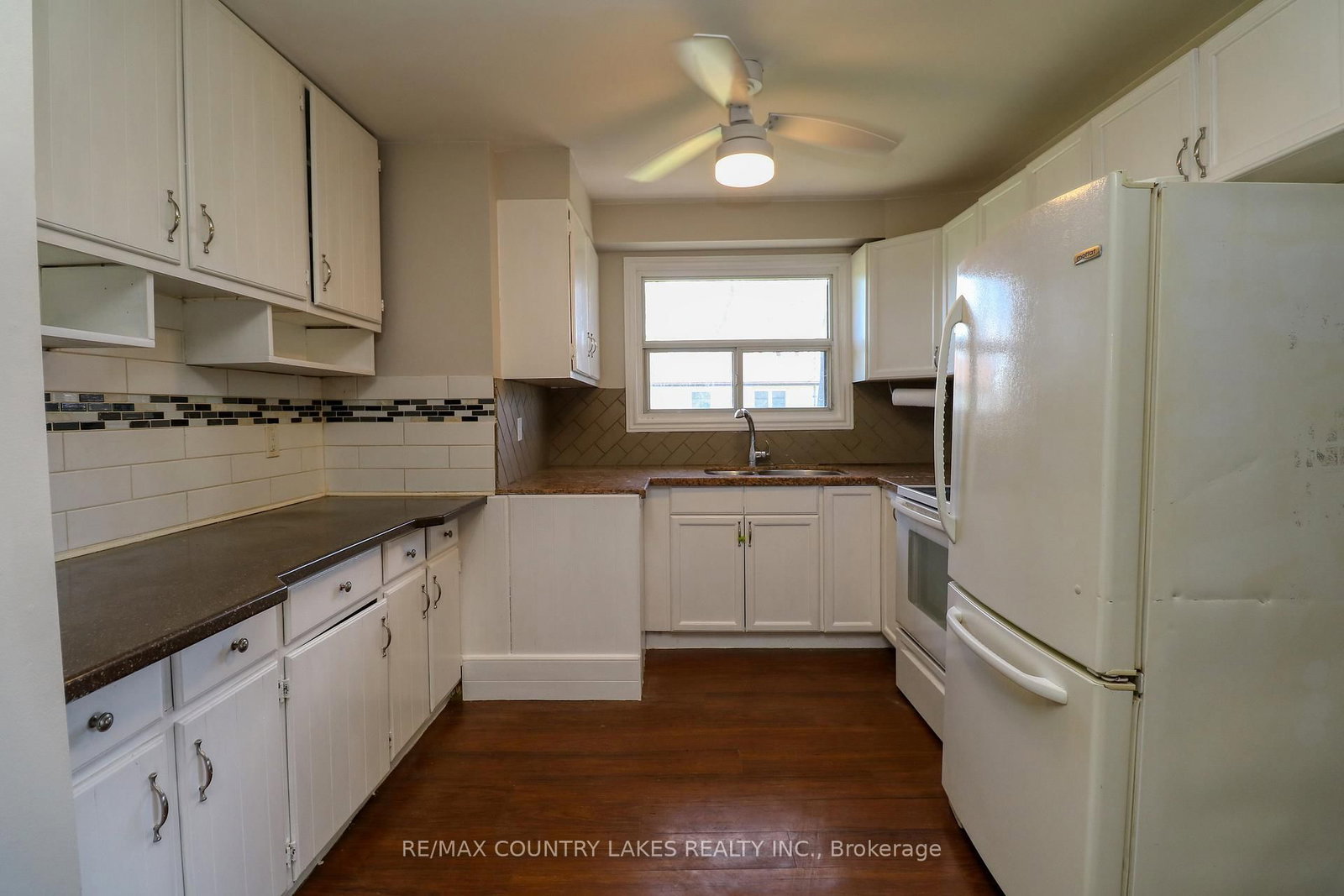 25035/7 Maple Beach Road • Brock, ON photo 8