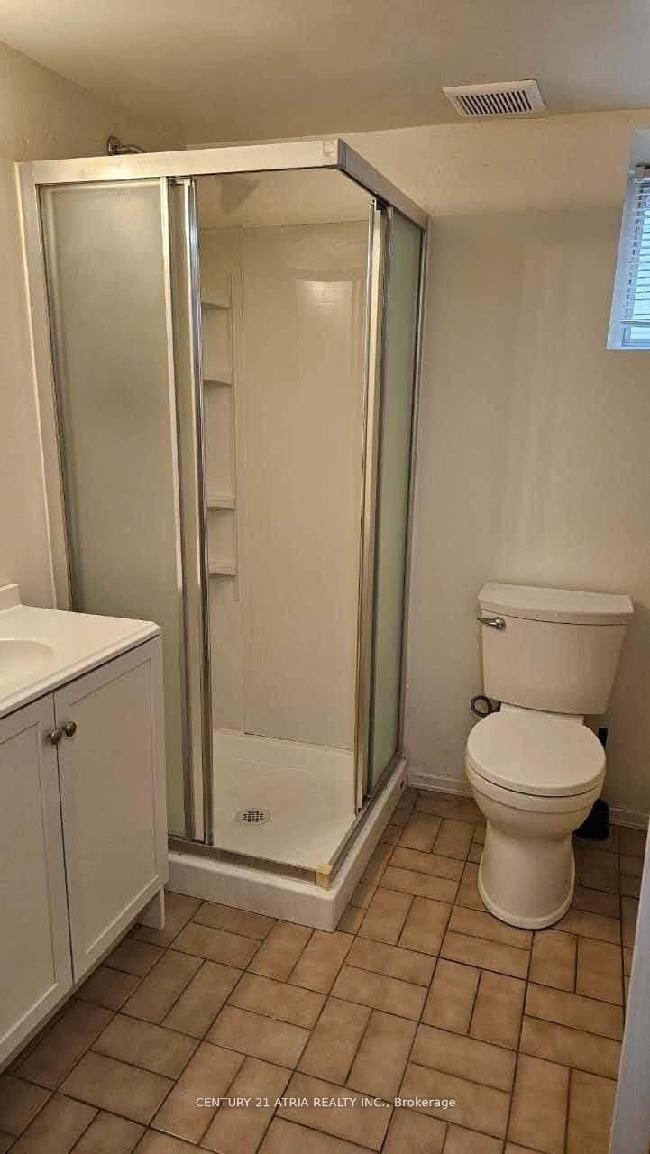 Bsmt 2 - 38 Harding Boulevard