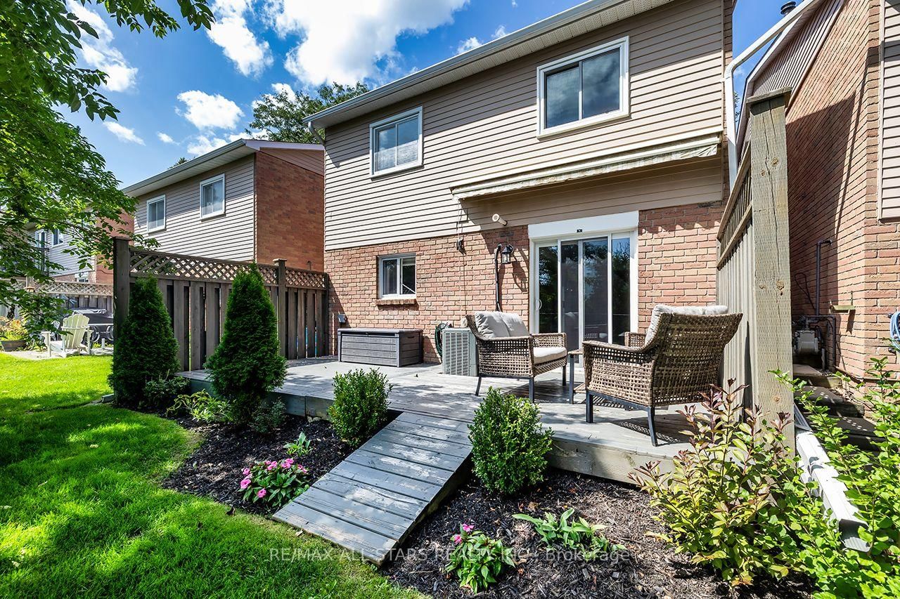 19 Adams Court • #19 • Uxbridge, ON photo 38