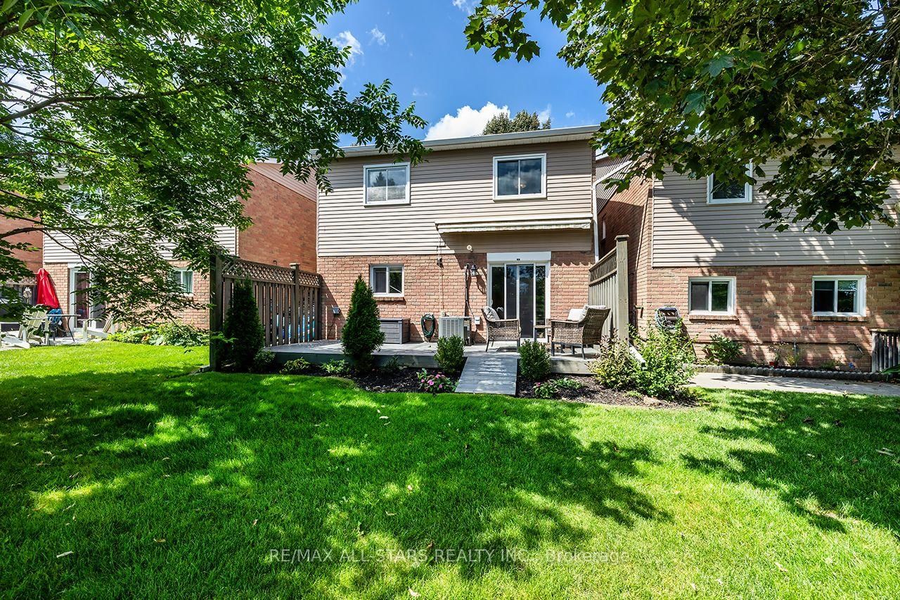 19 Adams Court • #19 • Uxbridge, ON photo 39