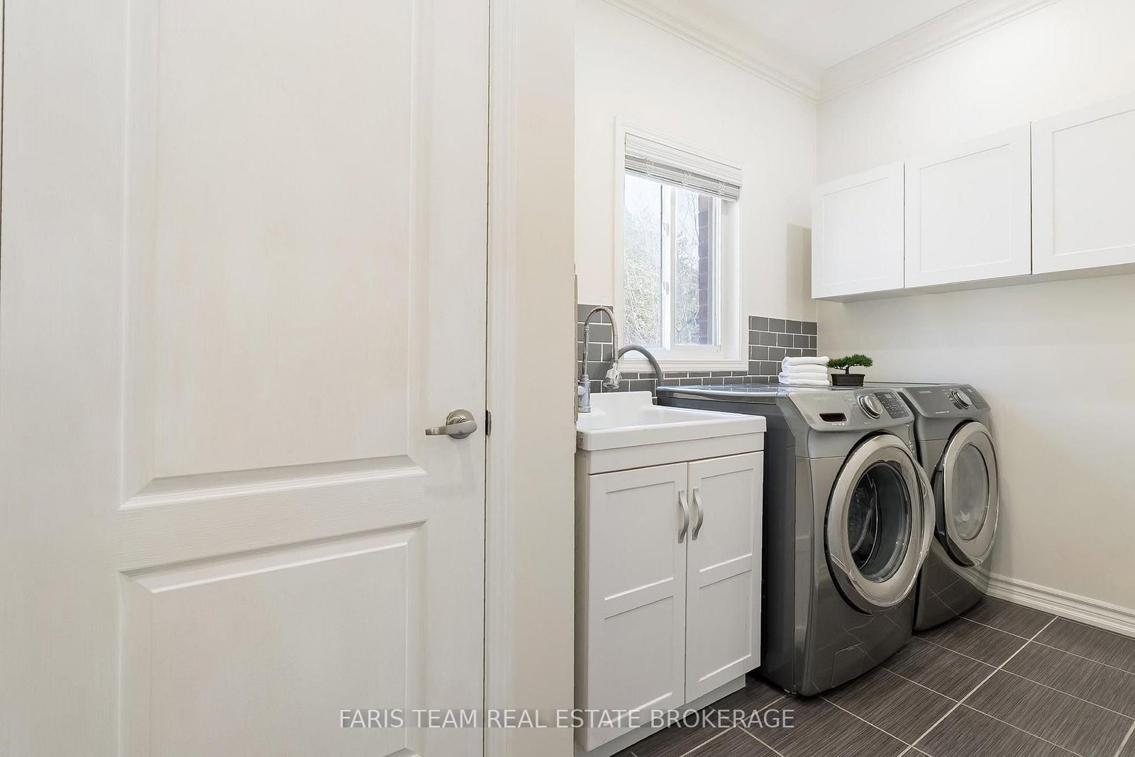787 Freemont Court • Innisfil, ON photo 20