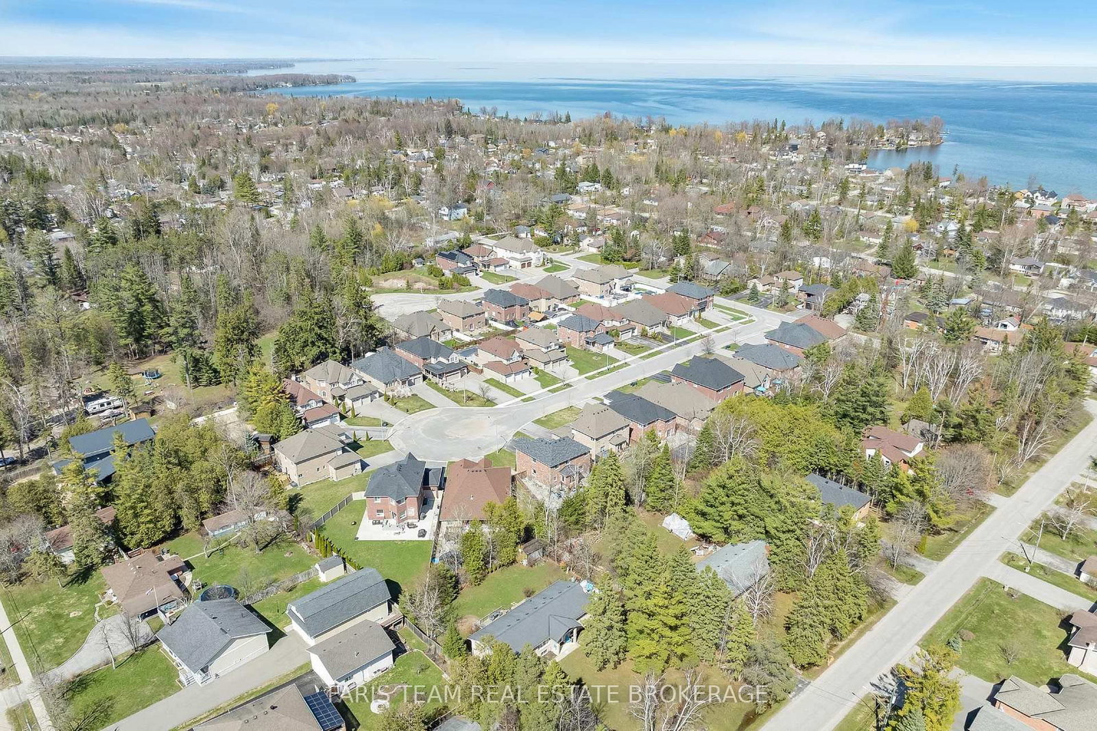 787 Freemont Court • Innisfil, ON photo 39