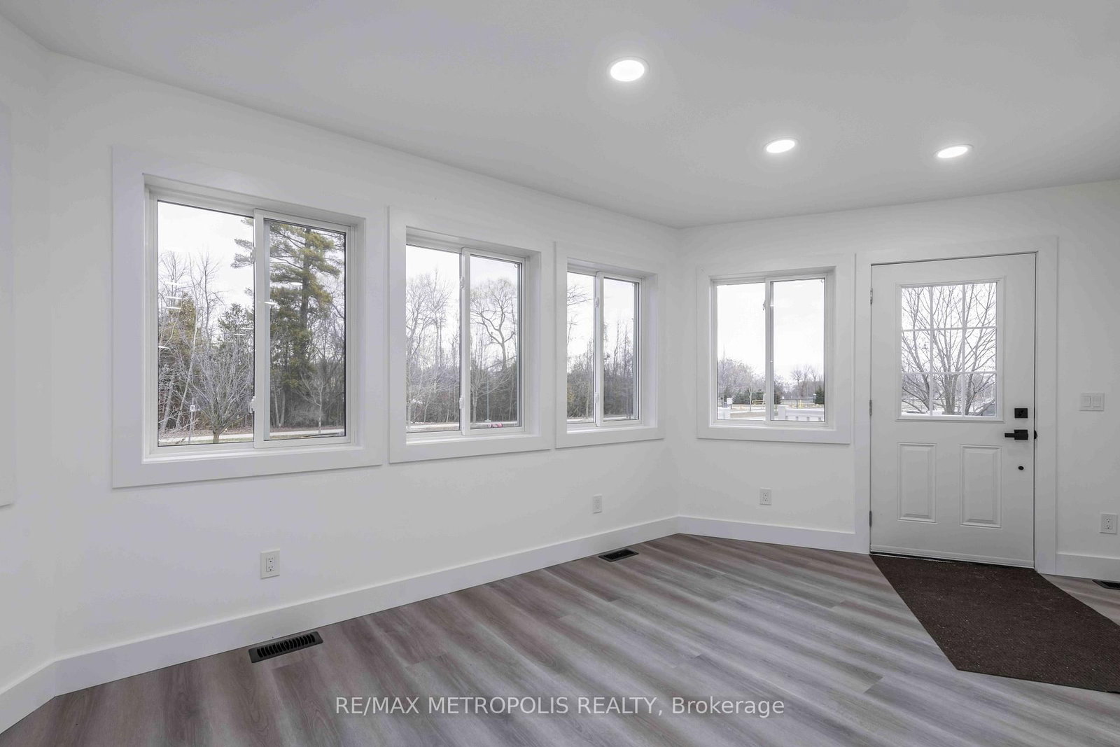 759 Innisfil Beach Rd, Innisfil, view 13