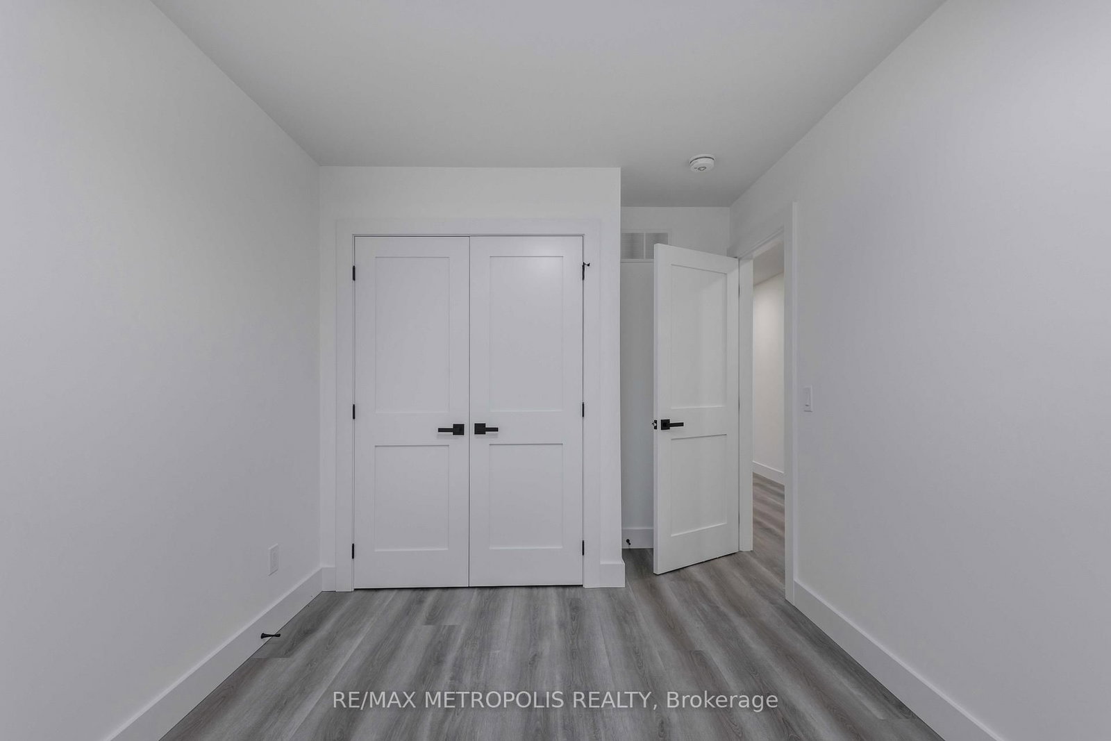759 Innisfil Beach Rd, Innisfil, view 19