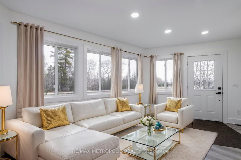 759 Innisfil Beach Road