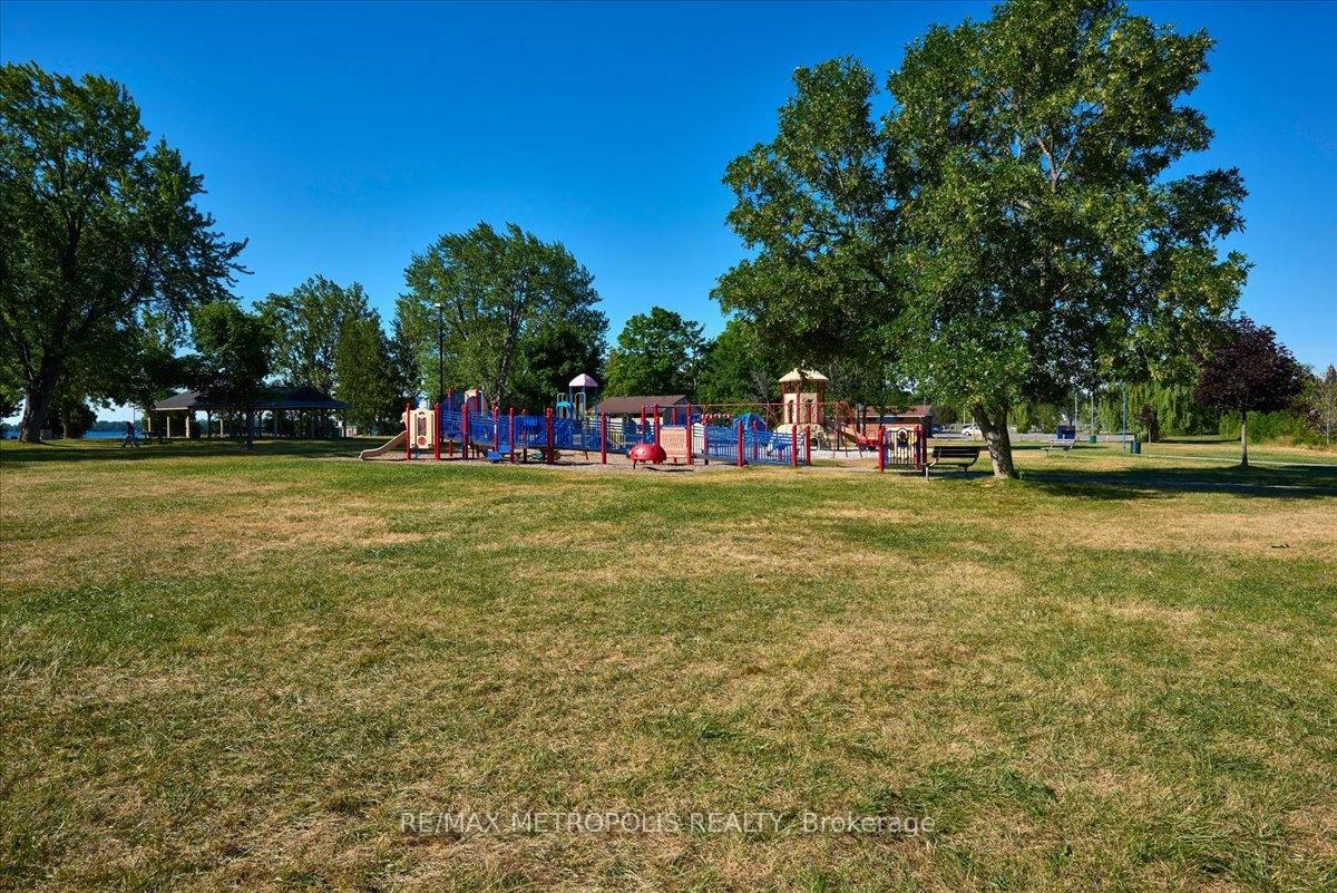 759 Innisfil Beach Rd, Innisfil, view 23