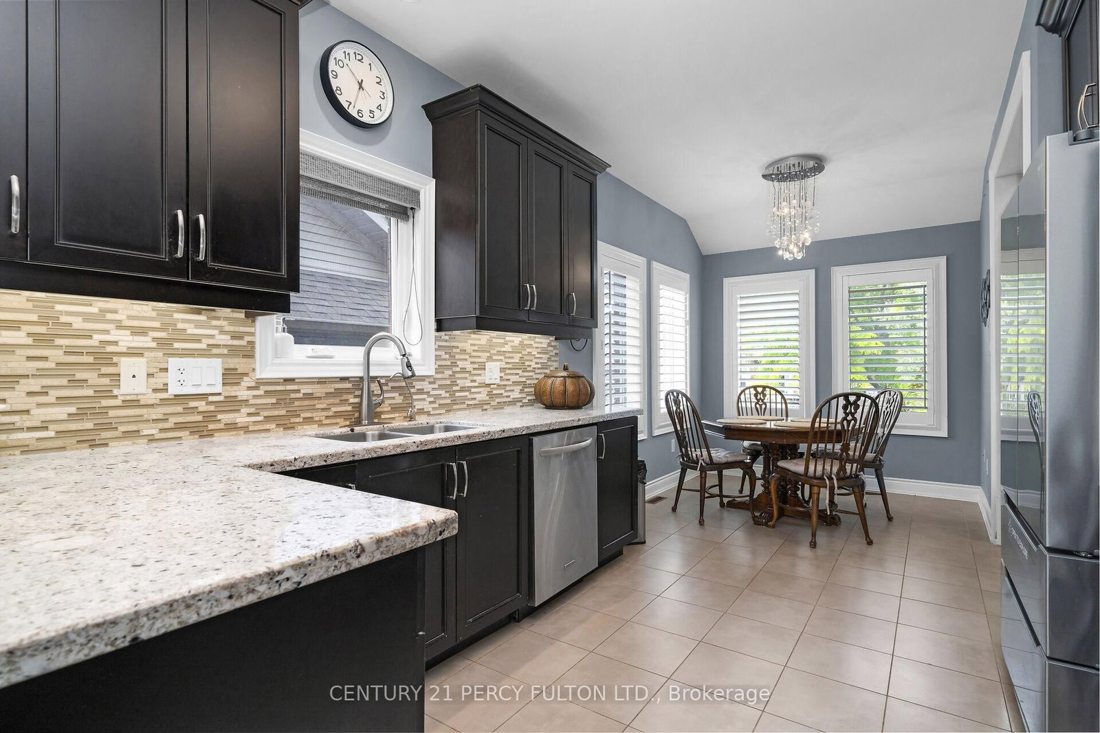 159 Ridge Way • New Tecumseth, ON photo 15