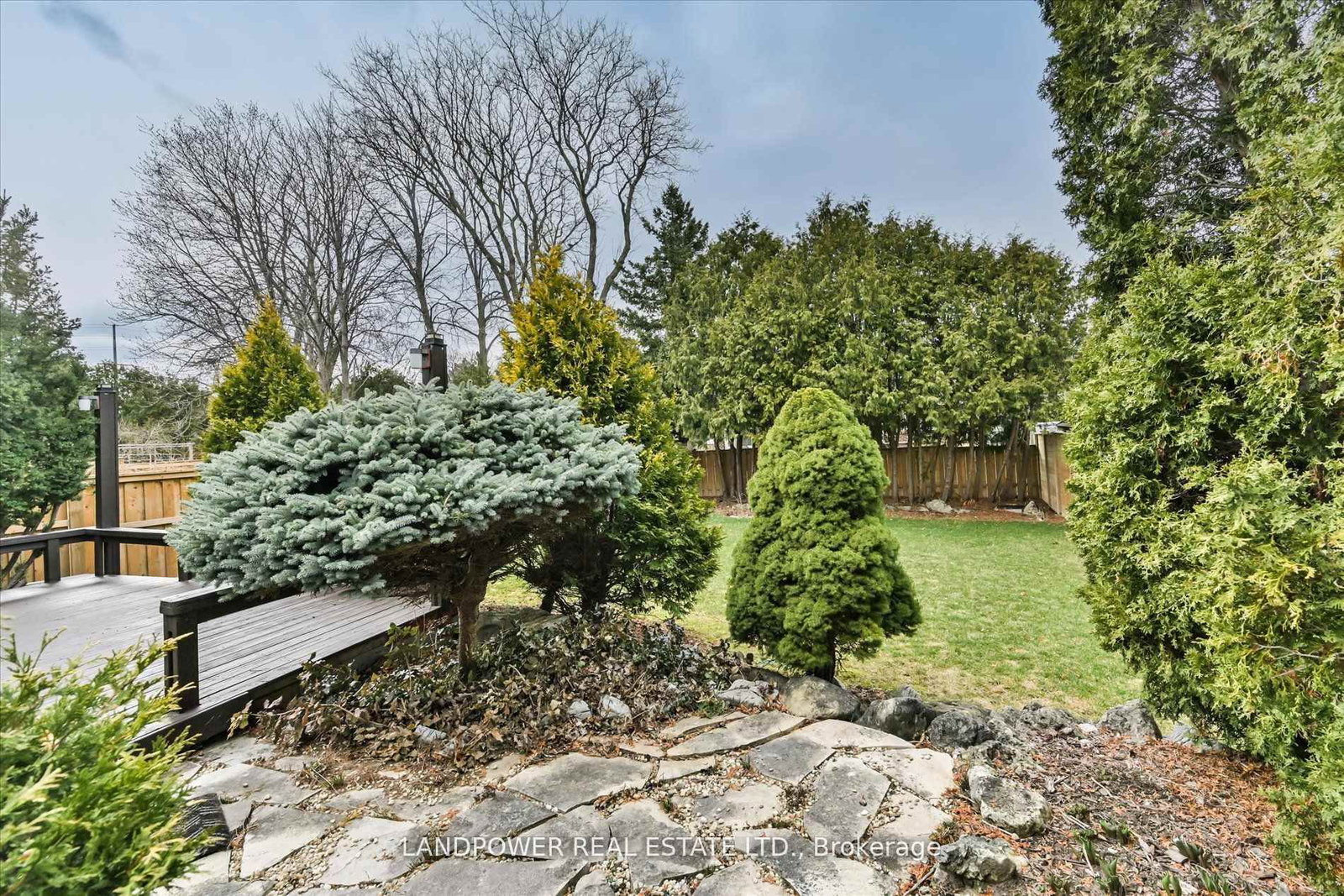 14 Carlton Road • Markham, ON photo 36