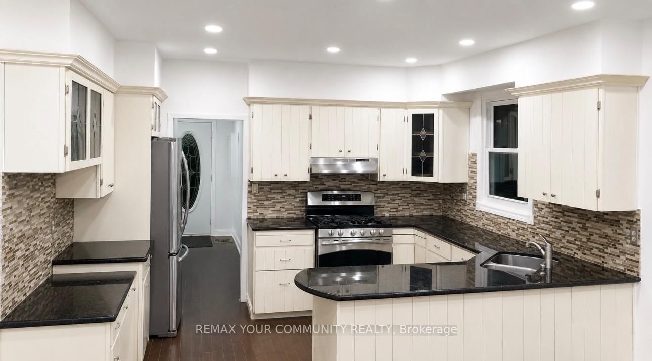 Main - 96 Gurnett Street, Aurora 4