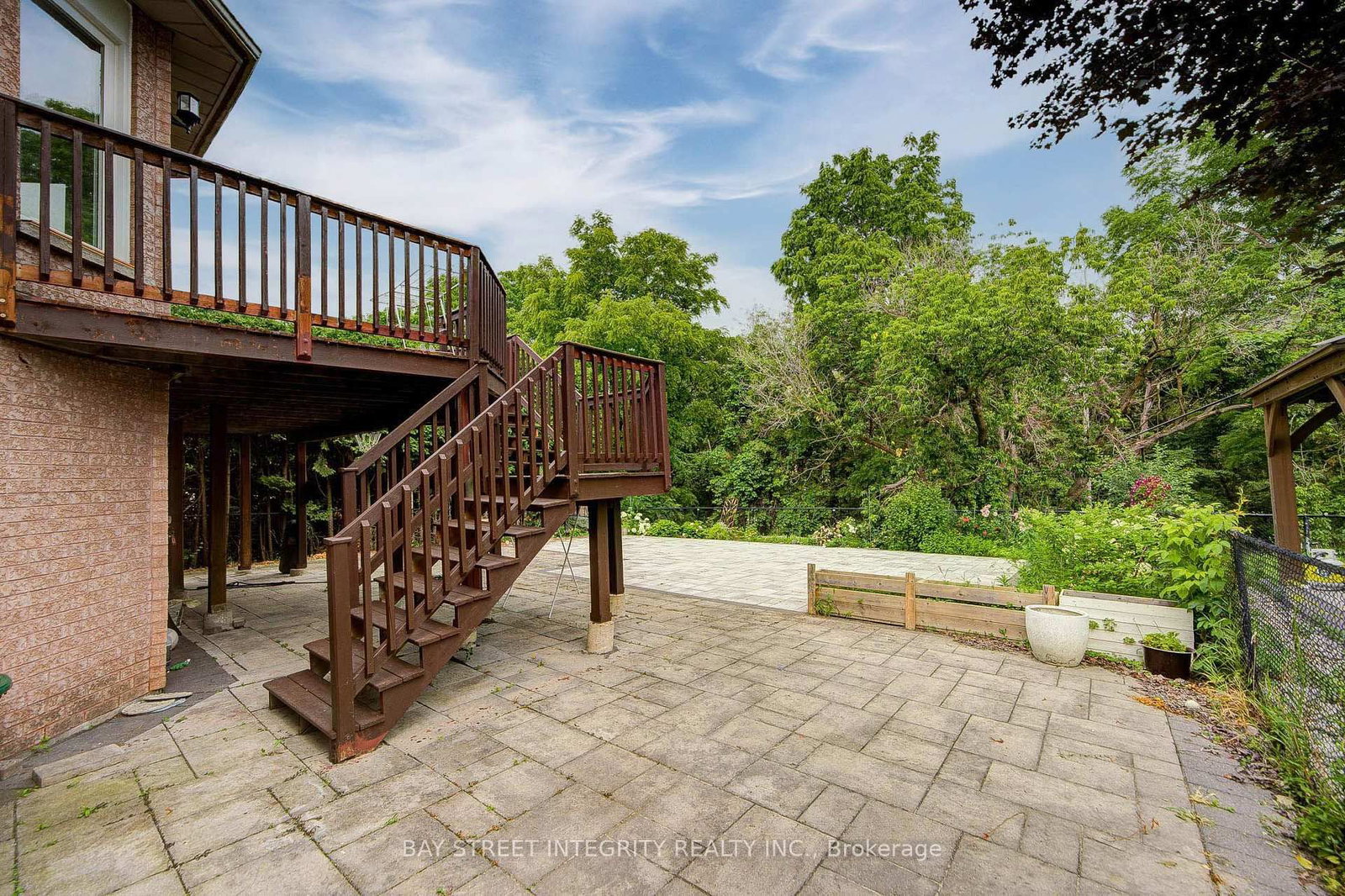 753 College Manor Drive • Newmarket, ON photo 47