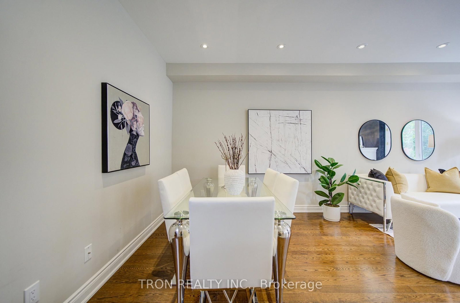 33 Mazarine Lane • Richmond Hill, ON photo 13