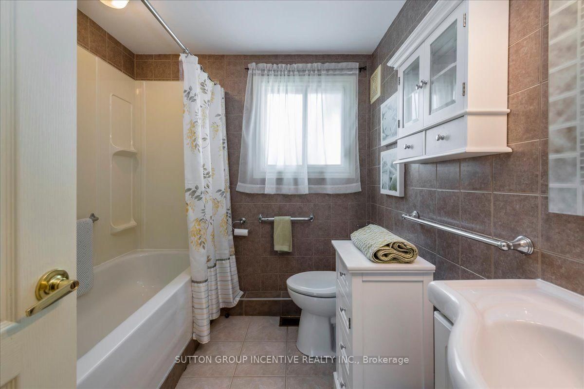 47 Main Street • Innisfil, ON photo 15