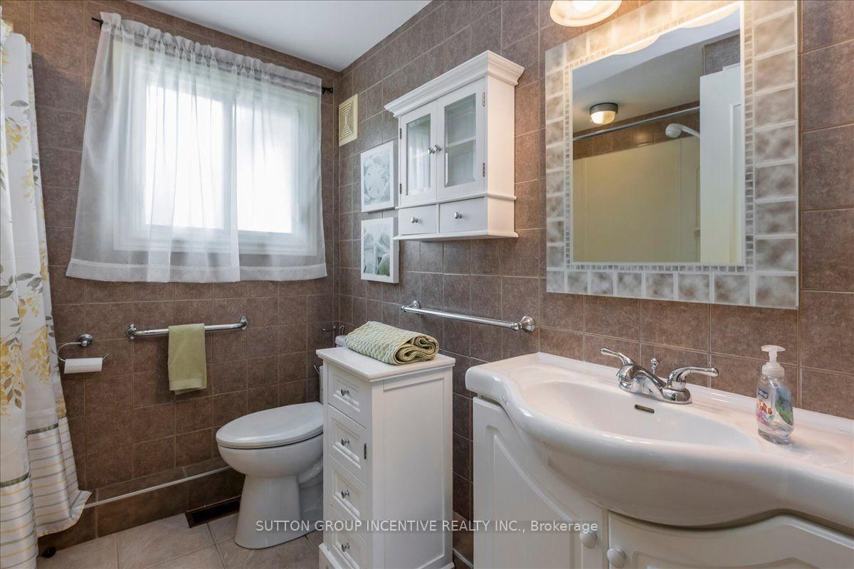 47 Main Street • Innisfil, ON photo 16