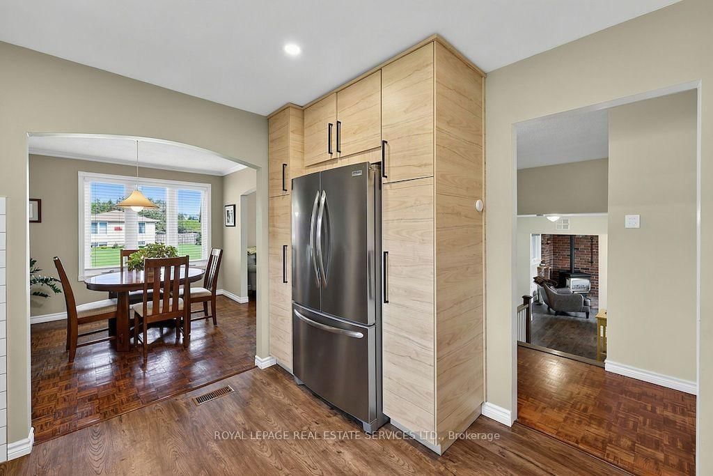 207 Camilla Crescent • Essa, ON photo 9