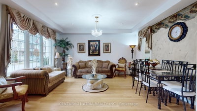 69 Diamond Jubilee Drive • Markham, ON photo 4