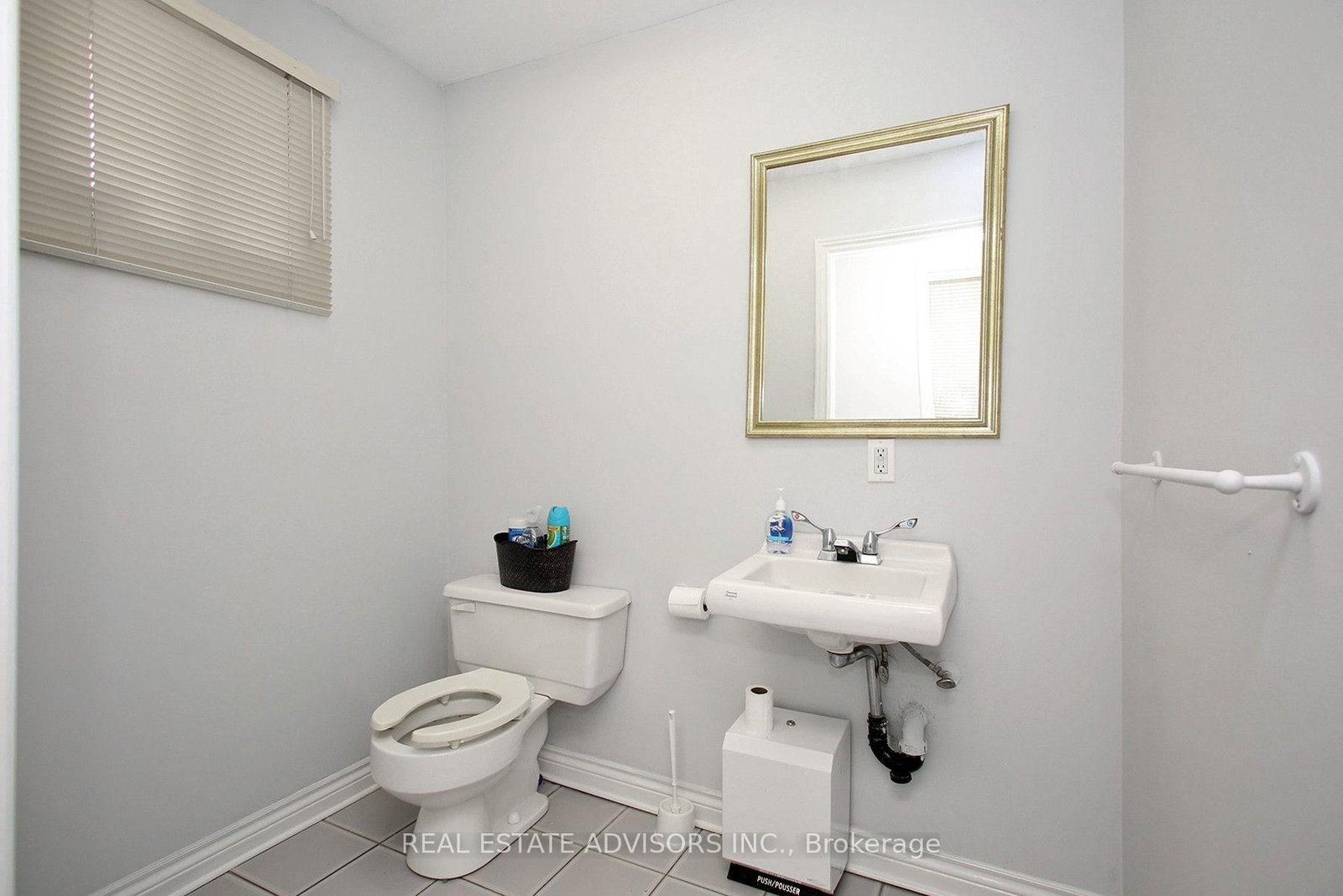 7924 Kipling Avenue • Vaughan, ON photo 20