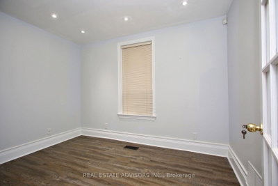7924 Kipling Avenue • Vaughan, ON photo 9