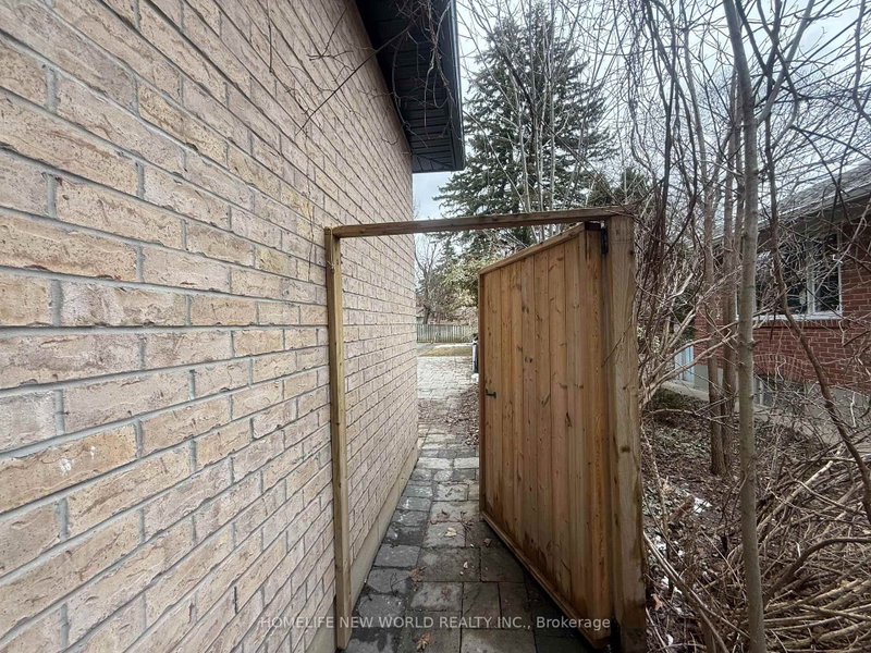 bsmt - 19 Honeybourne Crescent