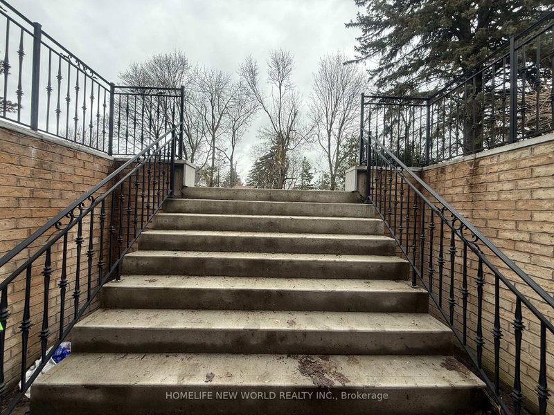 bsmt - 19 Honeybourne Crescent