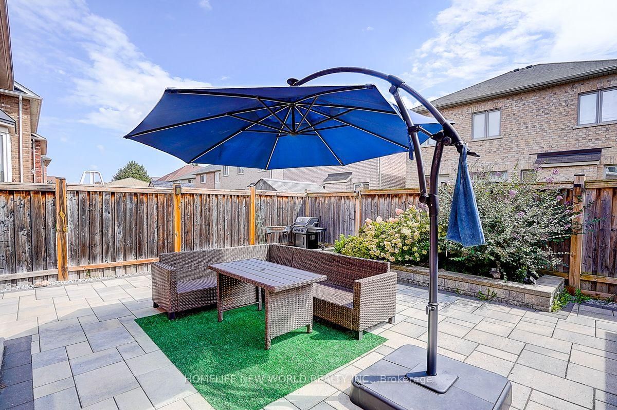 39 James Parrott Avenue • Markham, ON photo 37