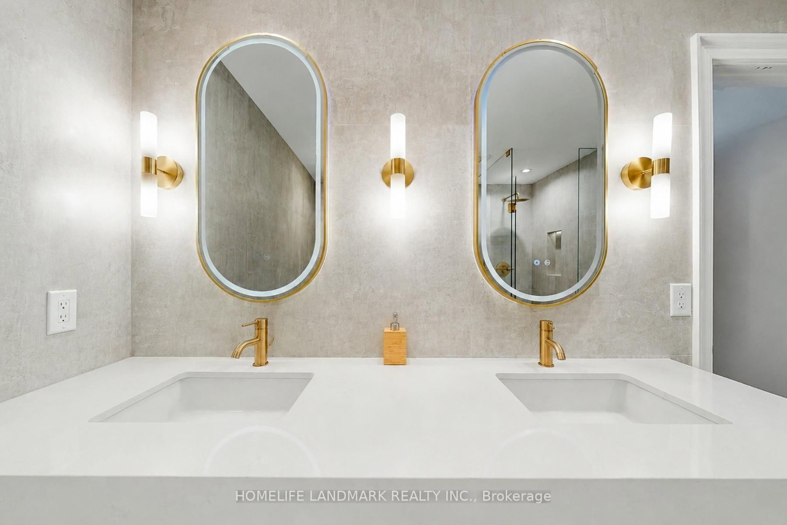 8900 Bathurst Street • #27 • Vaughan, ON photo 30