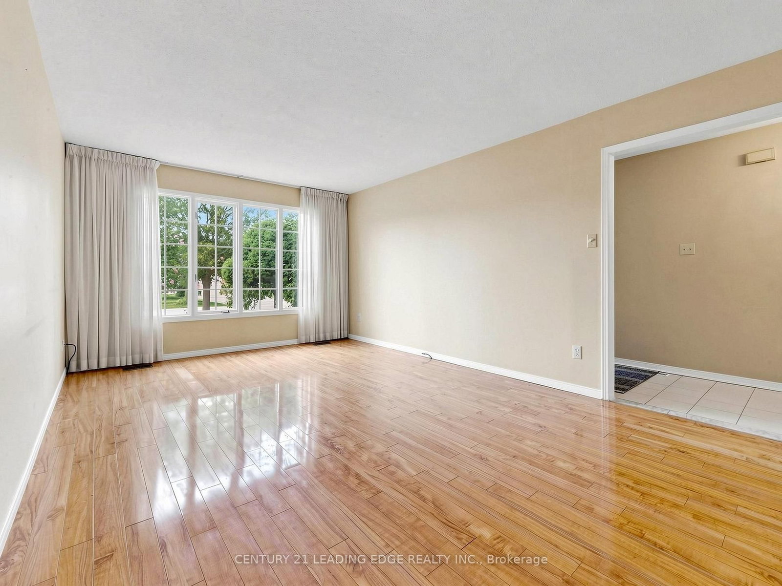 9 COATES Crescent • Richmond Hill, ON photo 12