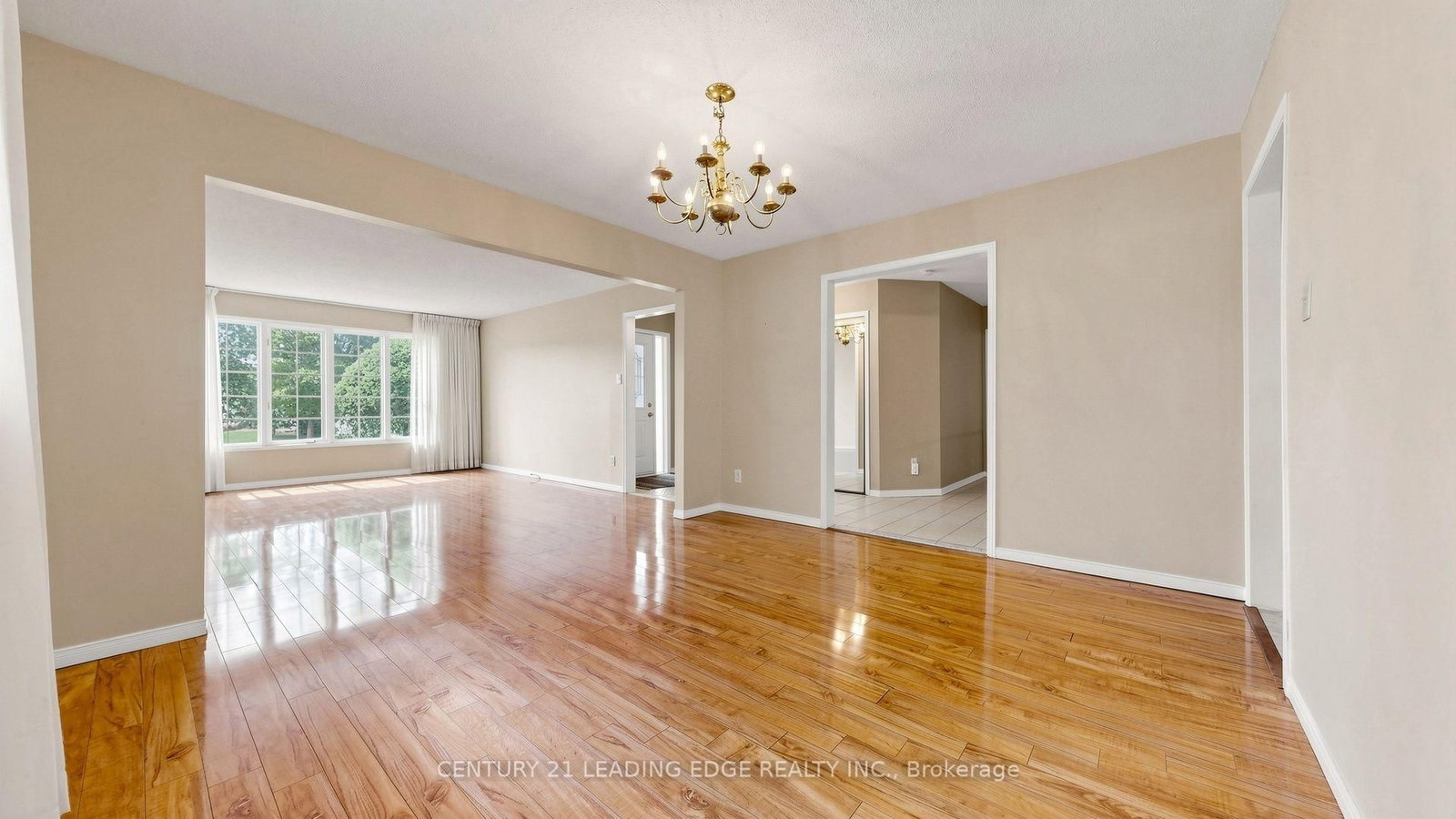 9 COATES Crescent • Richmond Hill, ON photo 17