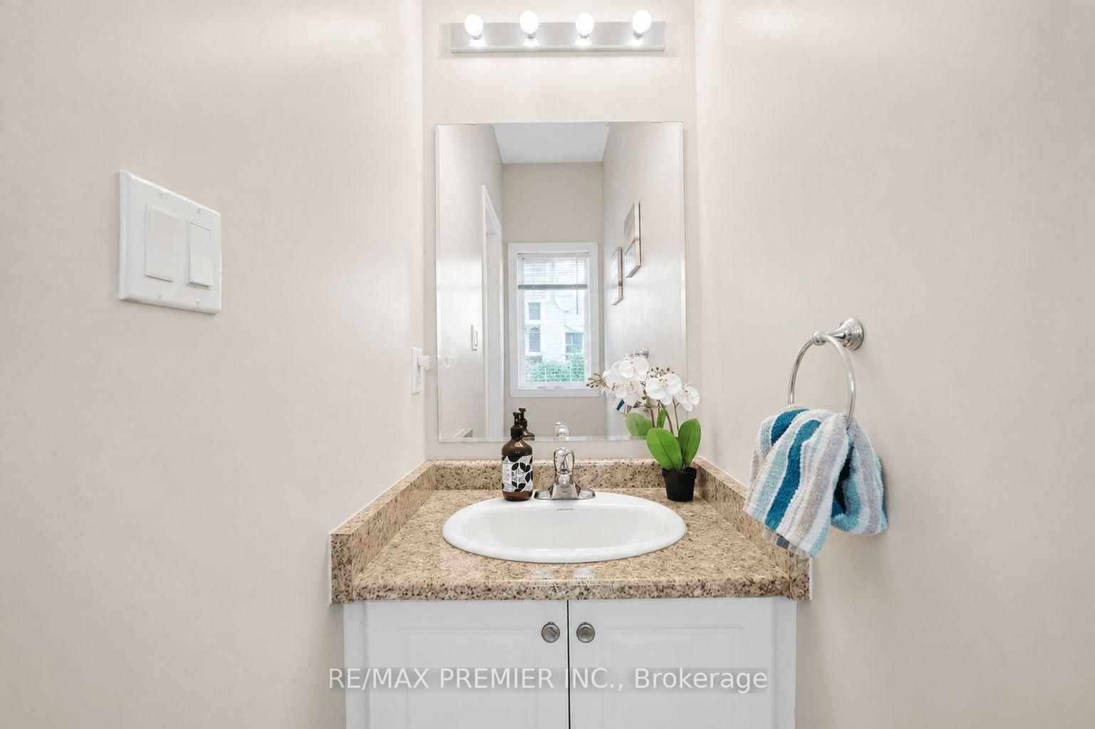 113 McGahey Street • New Tecumseth, ON photo 10