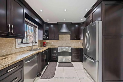 119 Spring Town Road • Vaughan, ON photo 9