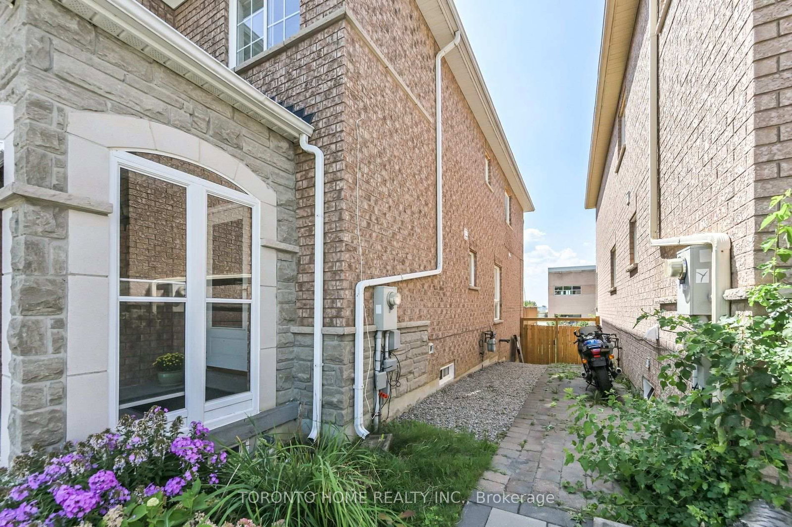 280 Monte Carlo Drive • Vaughan, ON photo 46