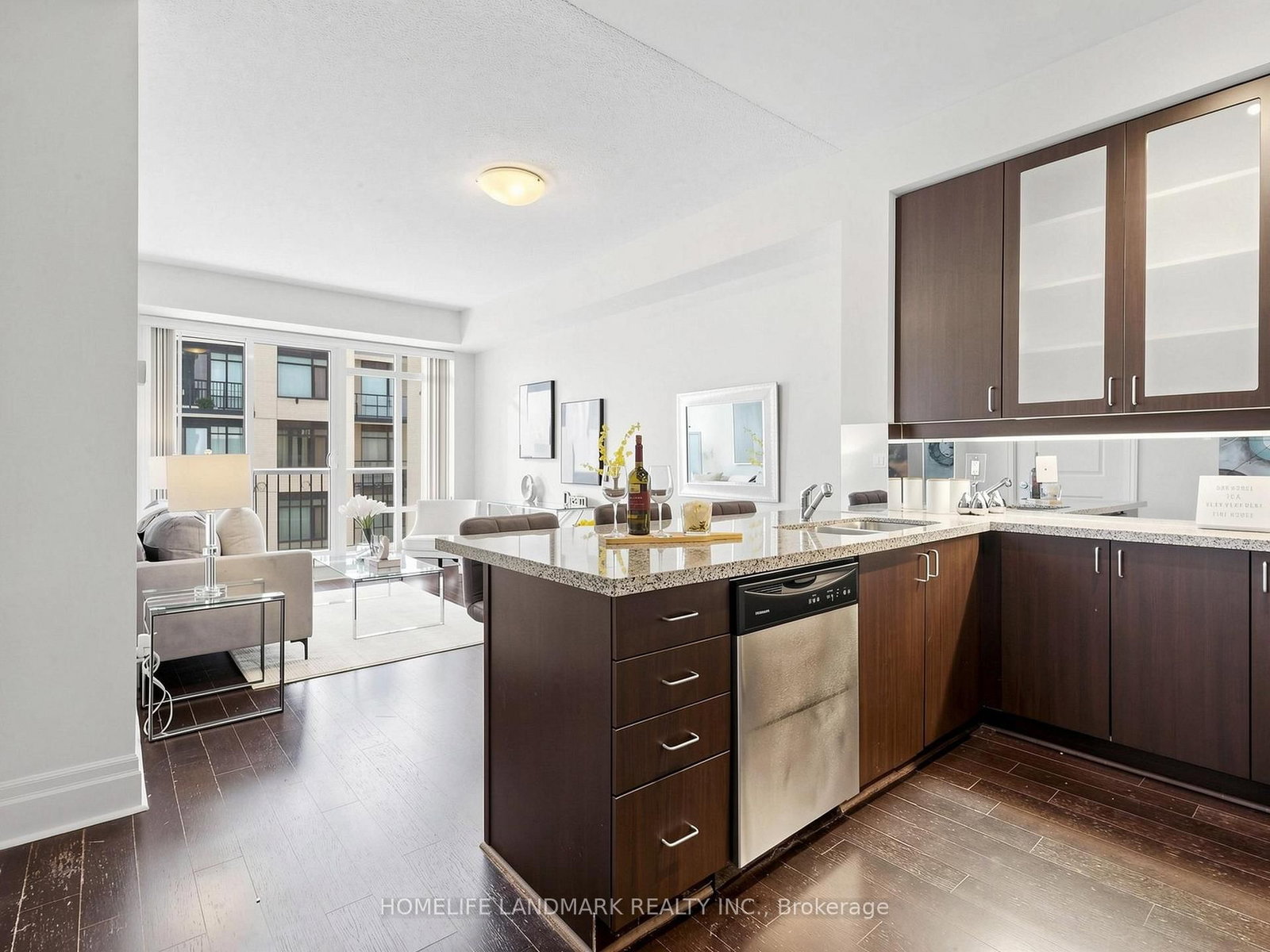 131 Upper Duke Crescent • #513 • Markham, ON photo 12