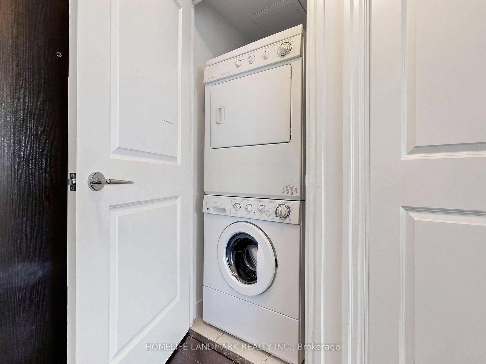 131 Upper Duke Crescent • #513 • Markham, ON photo 21