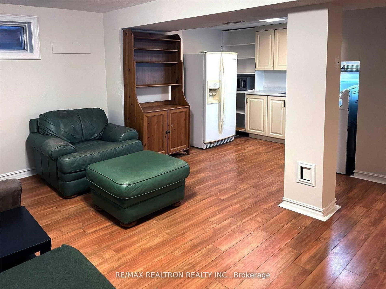 Bsmt - 20 McNairn Court, Richmond Hill 3