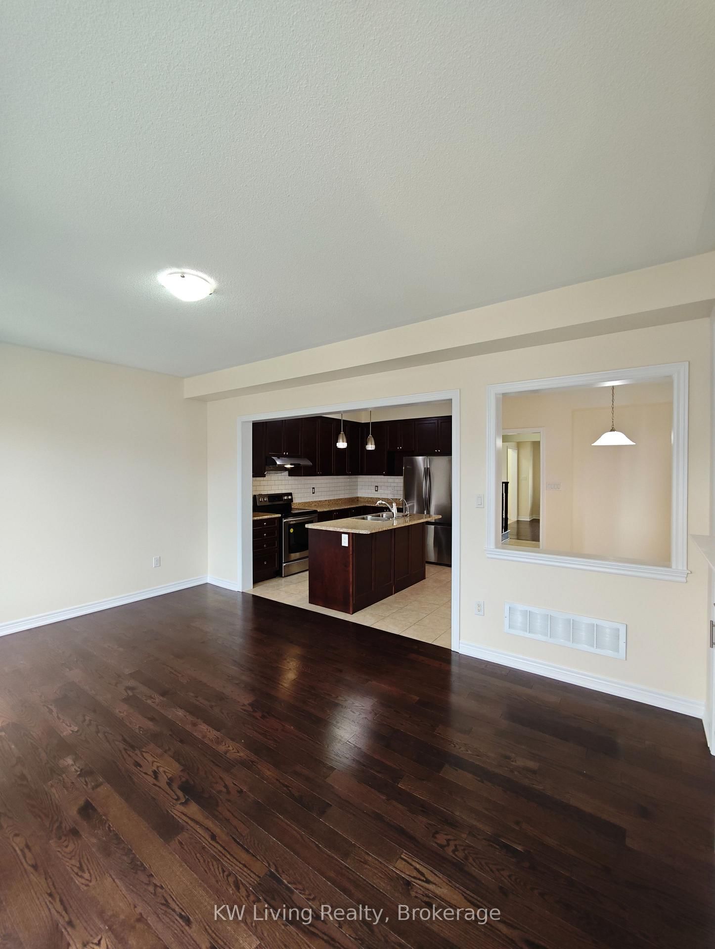 109 Cornwall Drive • Markham, ON photo 12