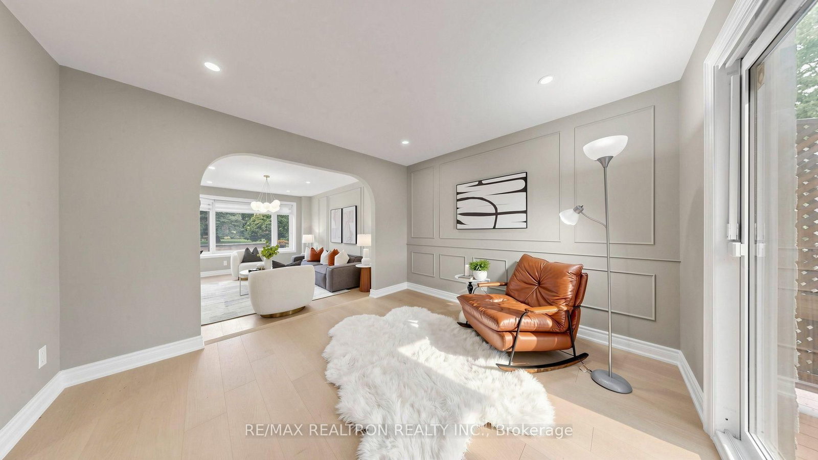 21 Greentree Road • Markham, ON photo 10