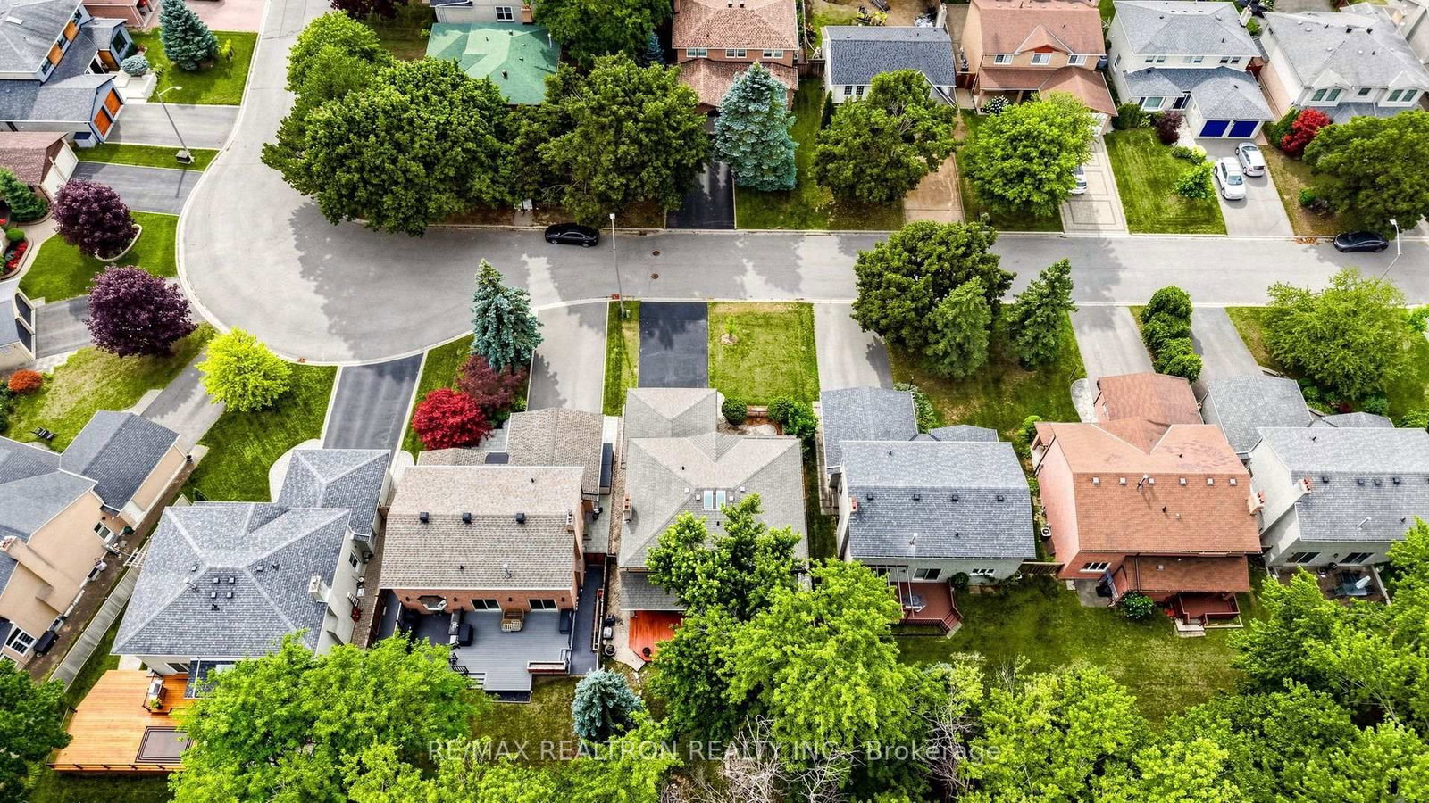 21 Greentree Road • Markham, ON photo 47
