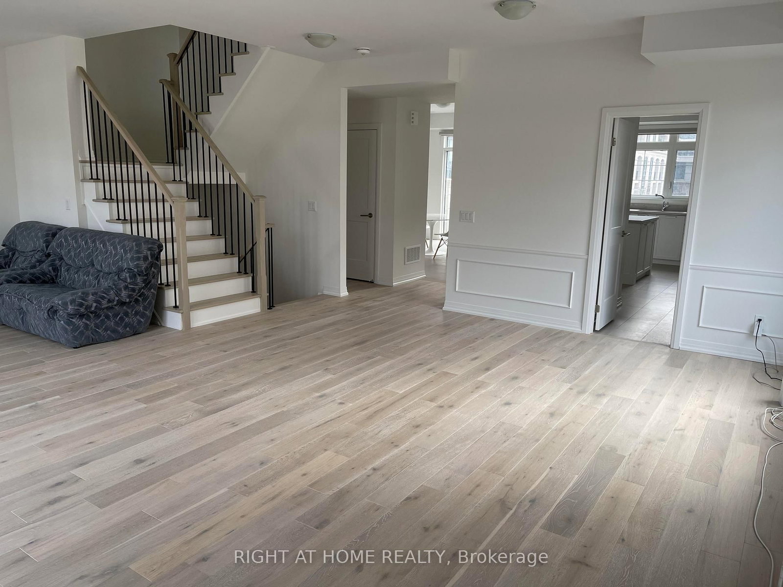 284 Buchanan Dr, Markham, view 21