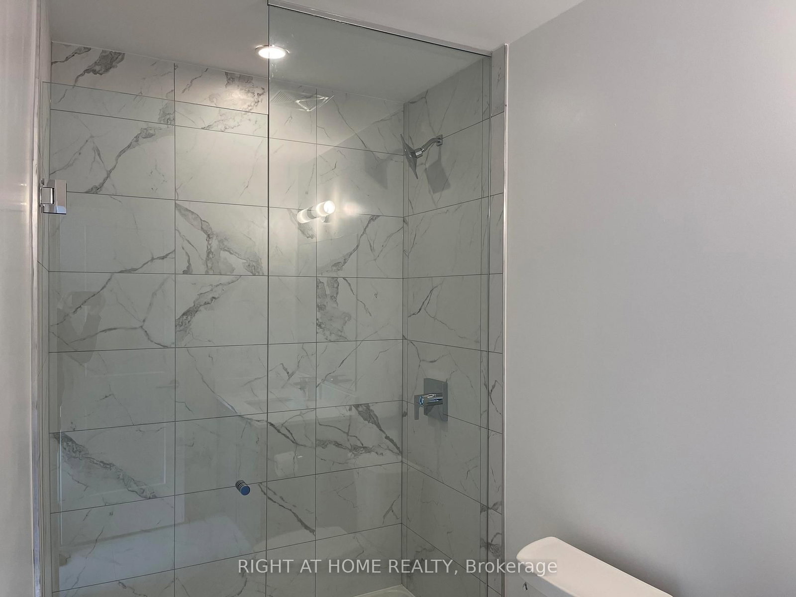 284 Buchanan Dr, Markham, view 32