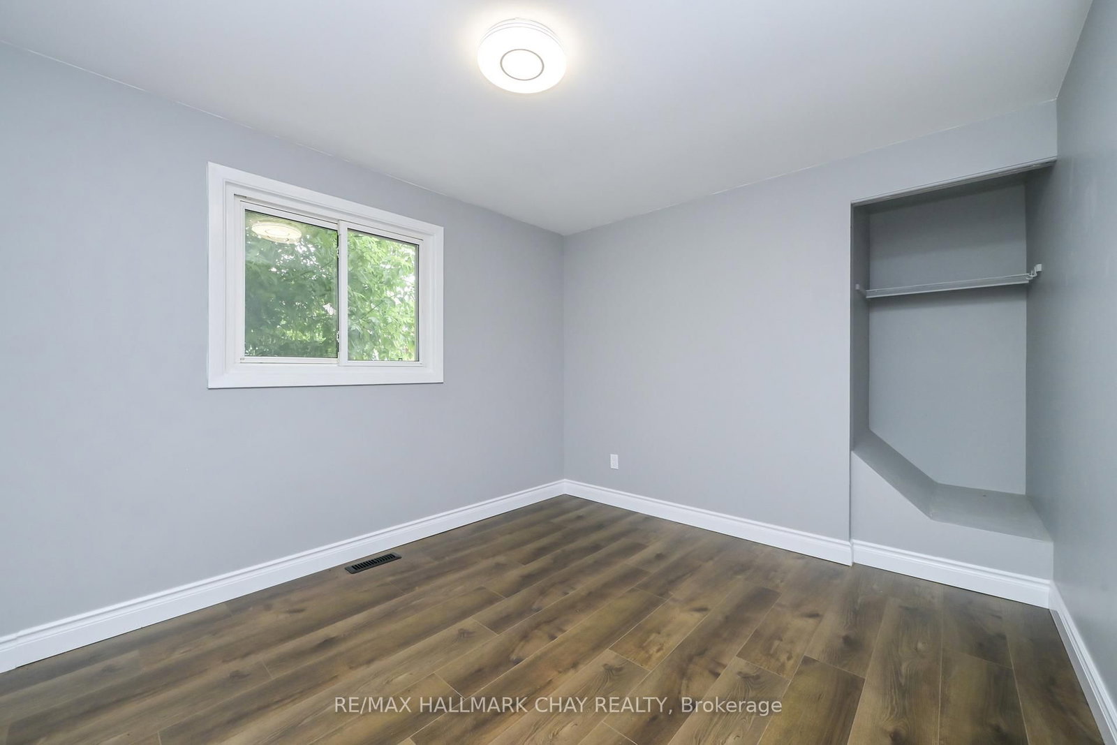 186 Beattie Avenue • New Tecumseth, ON photo 19
