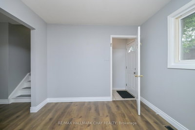 186 Beattie Avenue • New Tecumseth, ON photo 8