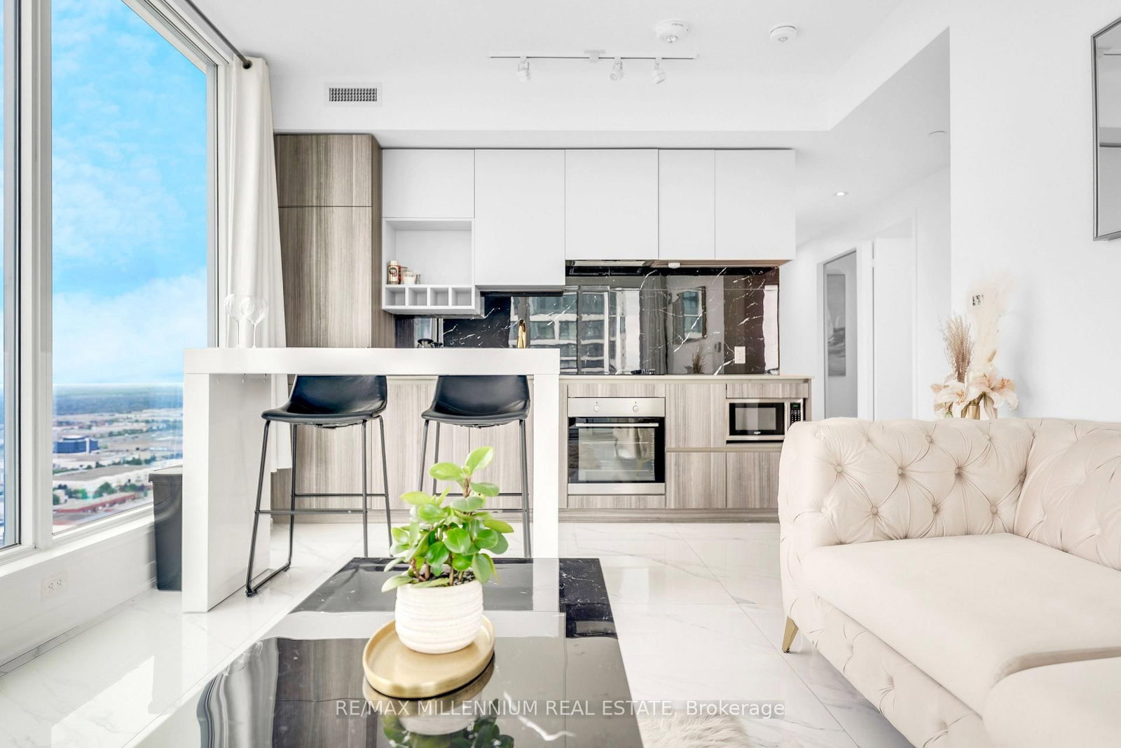 898 Portage Parkway • #4109 • Vaughan, ON photo 12