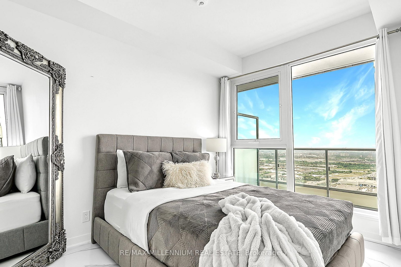 898 Portage Parkway • #4109 • Vaughan, ON photo 18