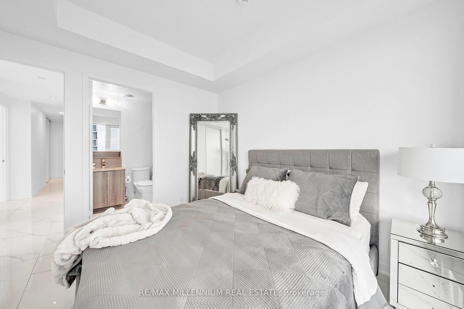 898 Portage Parkway • #4109 • Vaughan, ON photo 19