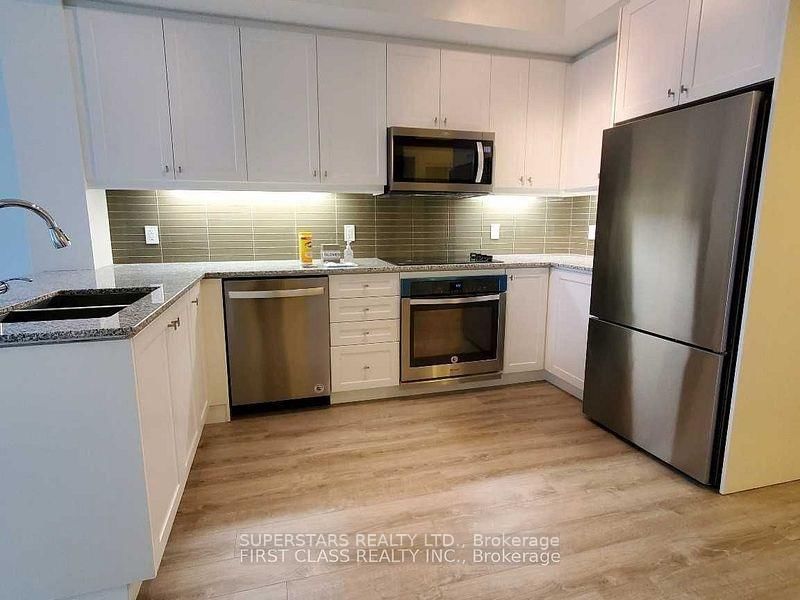 1108 - 9168 yonge Street