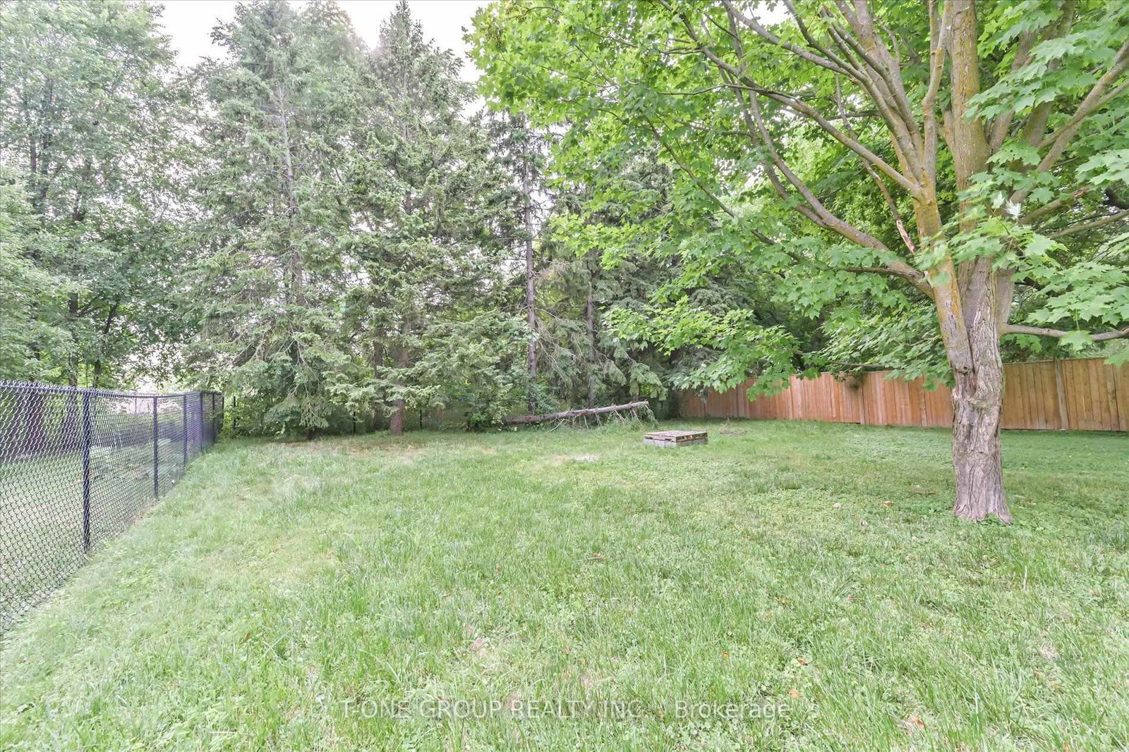 18160 Leslie Street • East Gwillimbury, ON photo 28