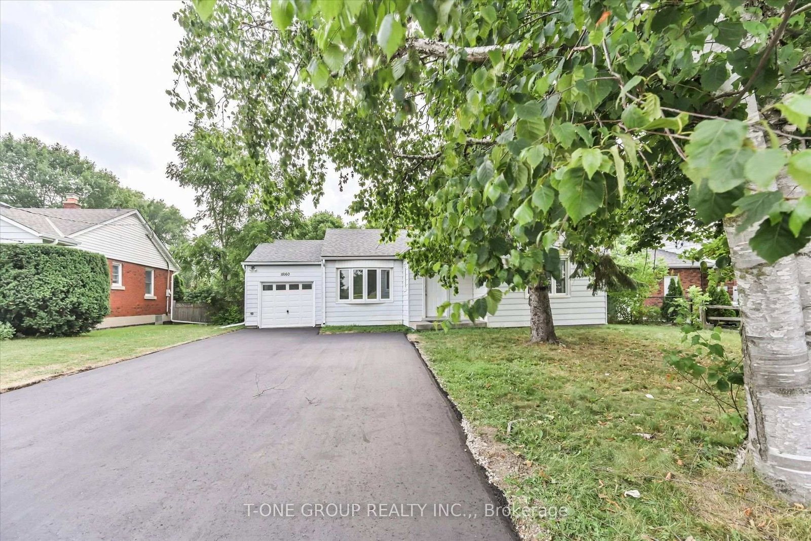 18160 Leslie Street • East Gwillimbury, ON photo 8