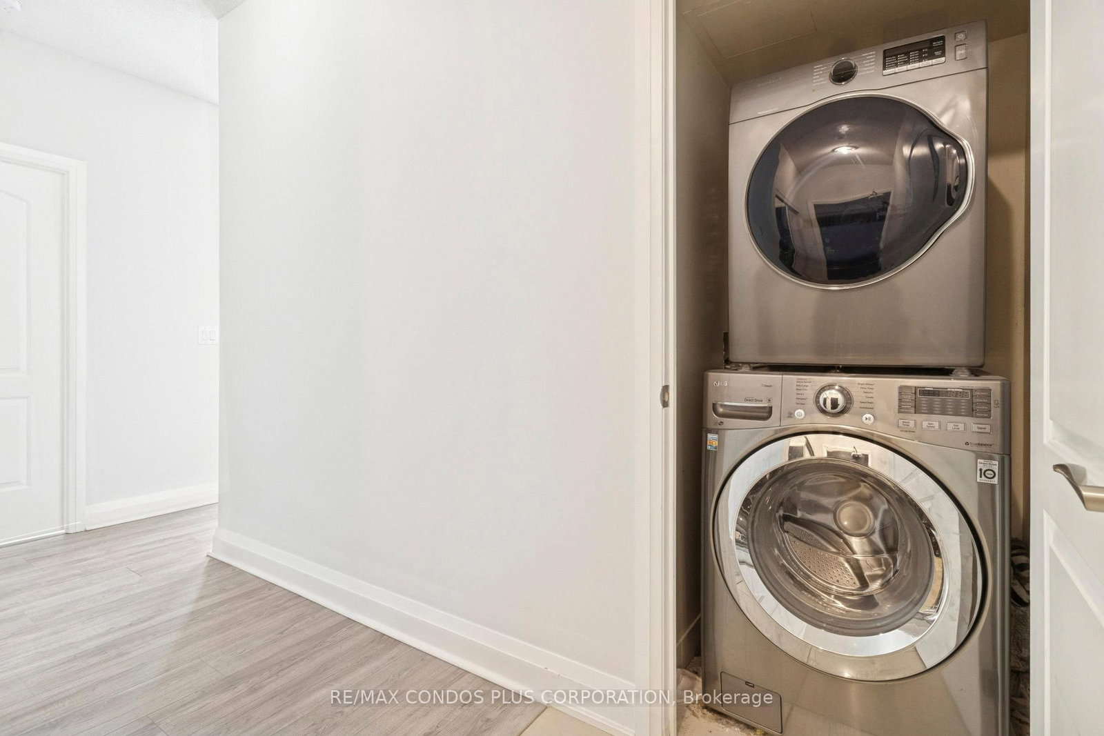 20 North Park Road • #1108 • Vaughan, ON photo 18