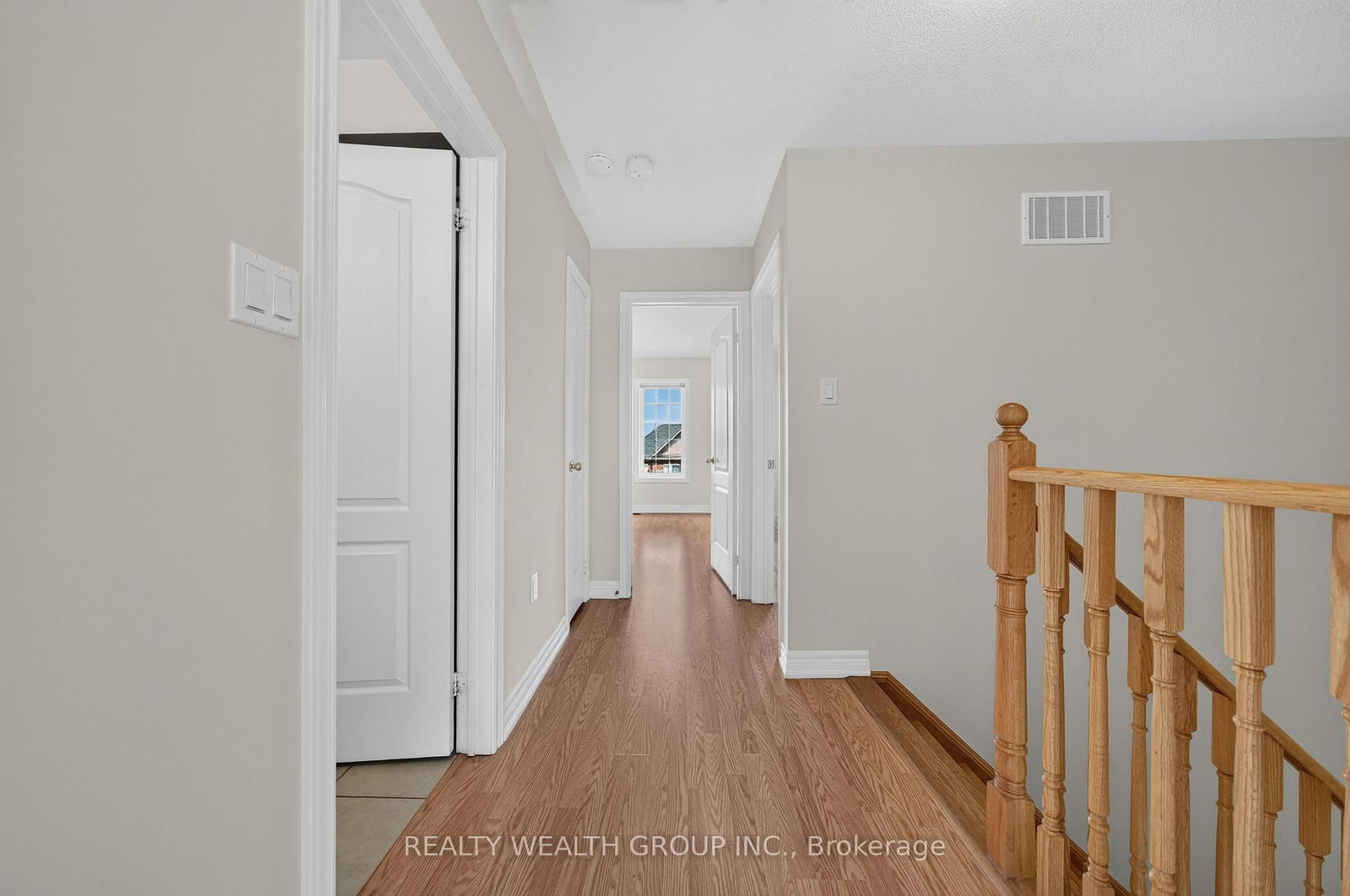 35 Matthewson Avenue • Bradford West Gwillimbury, ON photo 14